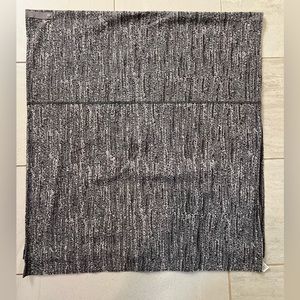 Lululemon Vinyasa Scarf - NWOT